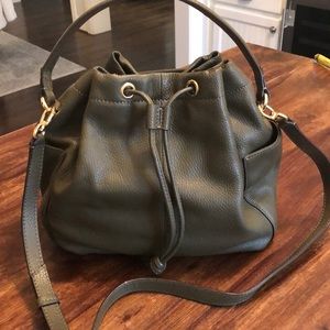 Banana Republic medium bucket bag